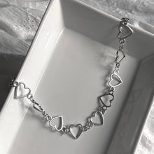 Load image into Gallery viewer, Silver Heart Chocker