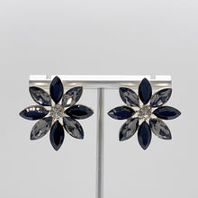 Load image into Gallery viewer, Midnight flowers