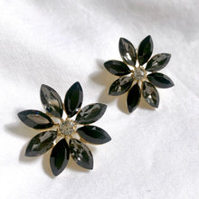 Load image into Gallery viewer, Midnight flowers