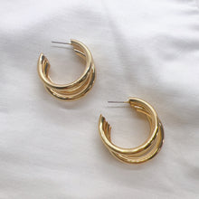 Load image into Gallery viewer, Trio Pipe Earrings (Gold/Silver)