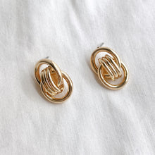 Load image into Gallery viewer, Gold Sora