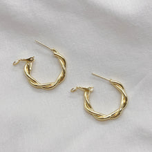 Load image into Gallery viewer, Twisted Hoop Earrings - Silver 925