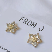 Load image into Gallery viewer, Crystal Flower