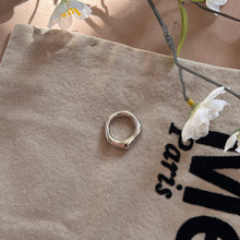 Load image into Gallery viewer, Penta Bold Ring (Gold / Silver)