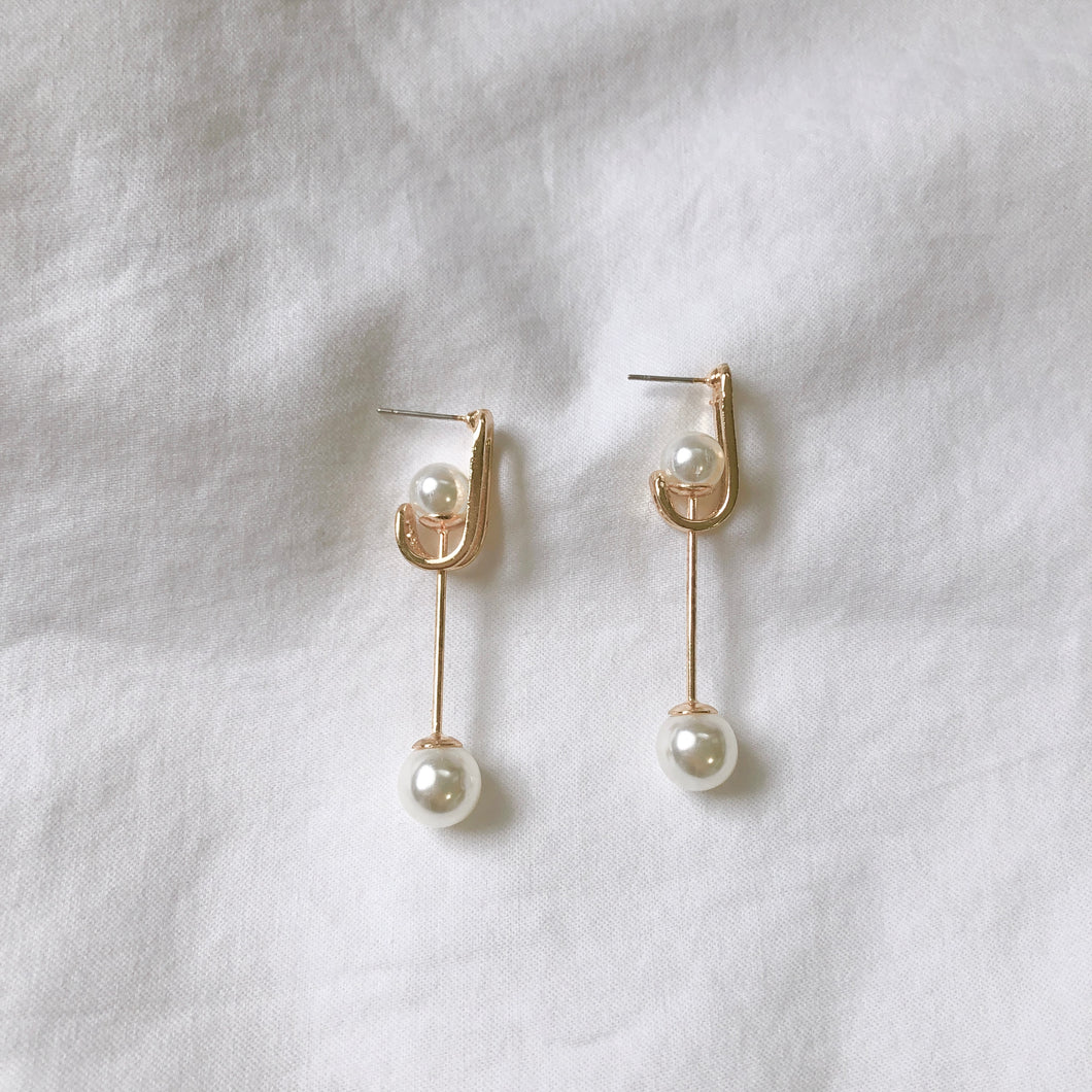 Rose Gold Pearl Drop Earrings